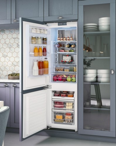 Refrigerador para revestir de embutir TECNO TR26 BRDB.