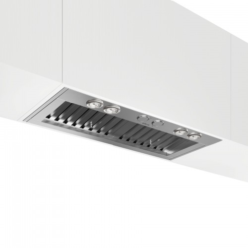 Coifa de embutir Elica Scanno 122, com 122 cm de largura em inox escovado.